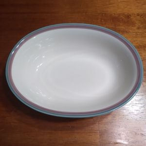 Large Oval Pfaltzgraff Juniper Serving Bowl Excellent Used Condition